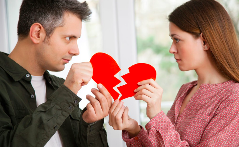 昭通离婚如何申请财产保全冻结对方账户